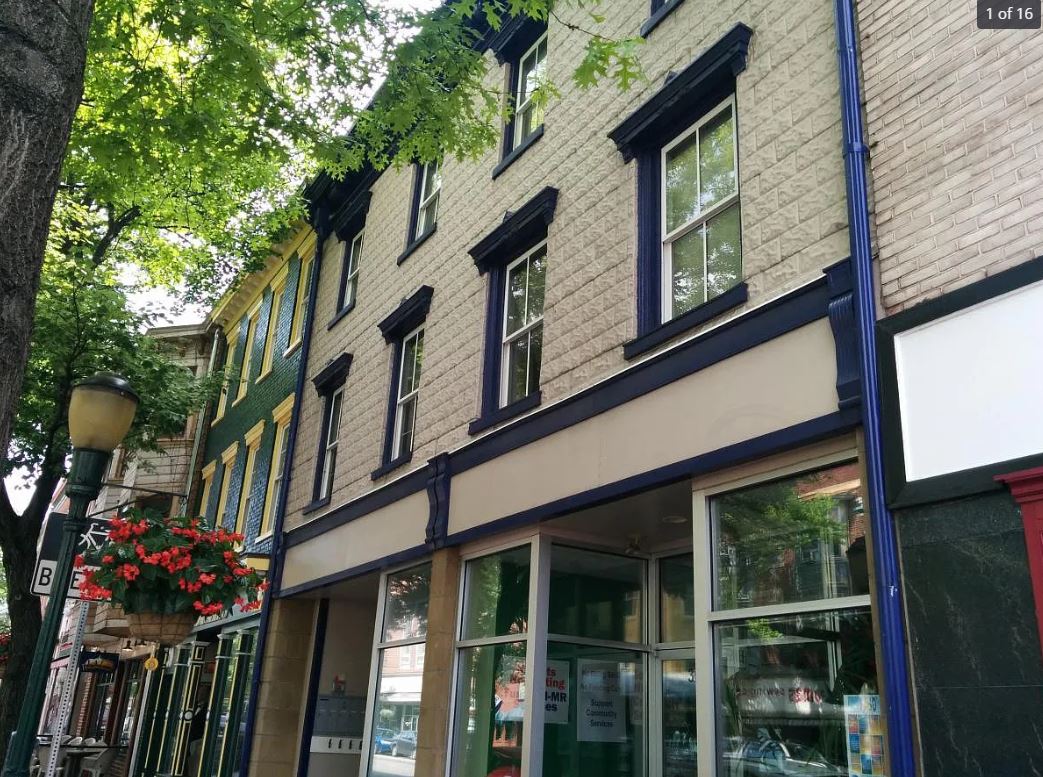 Property main image