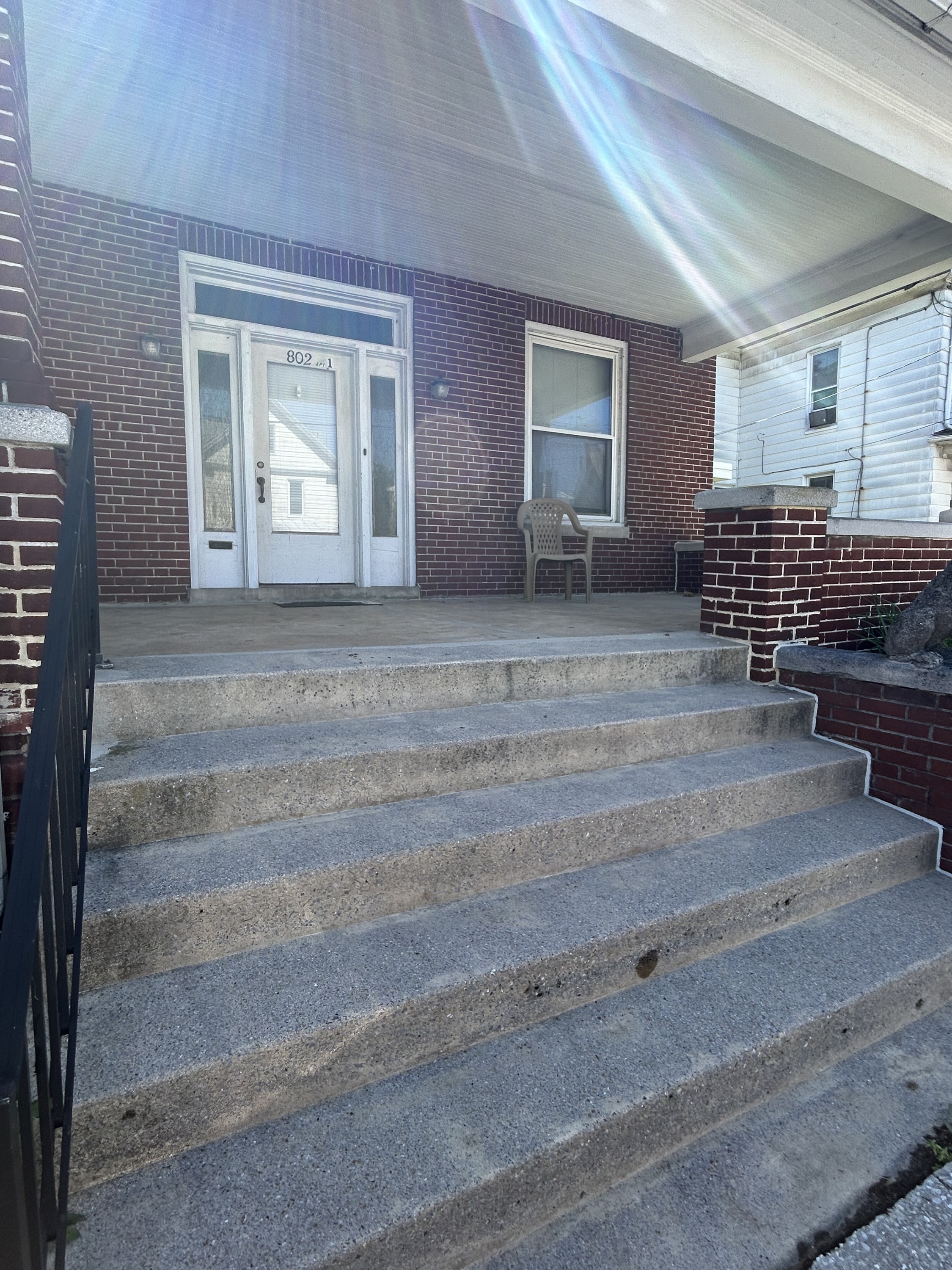 802 Bridge St - 1