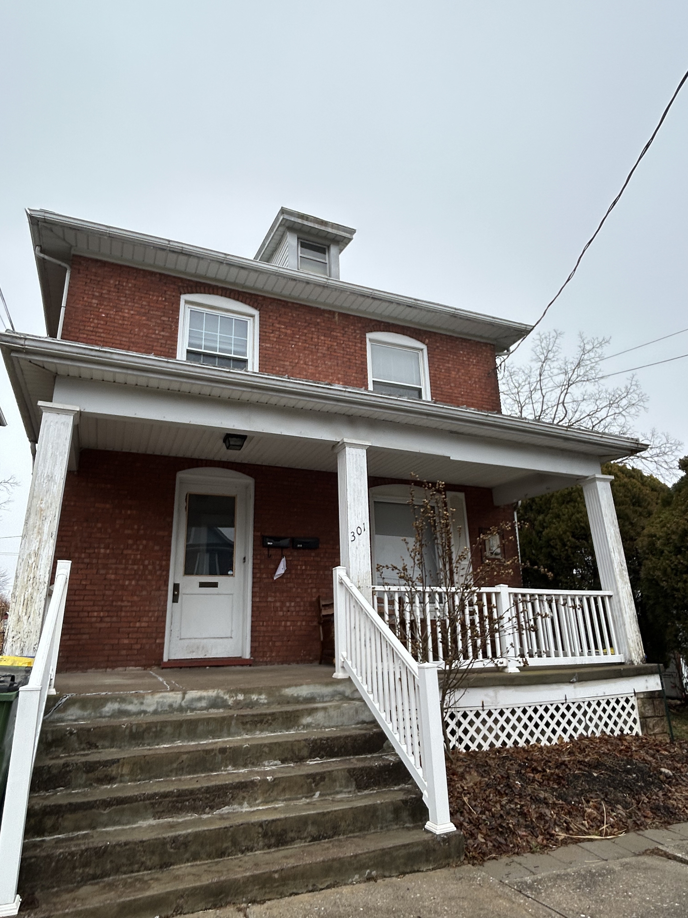 301 11th Street - 2nd Floor