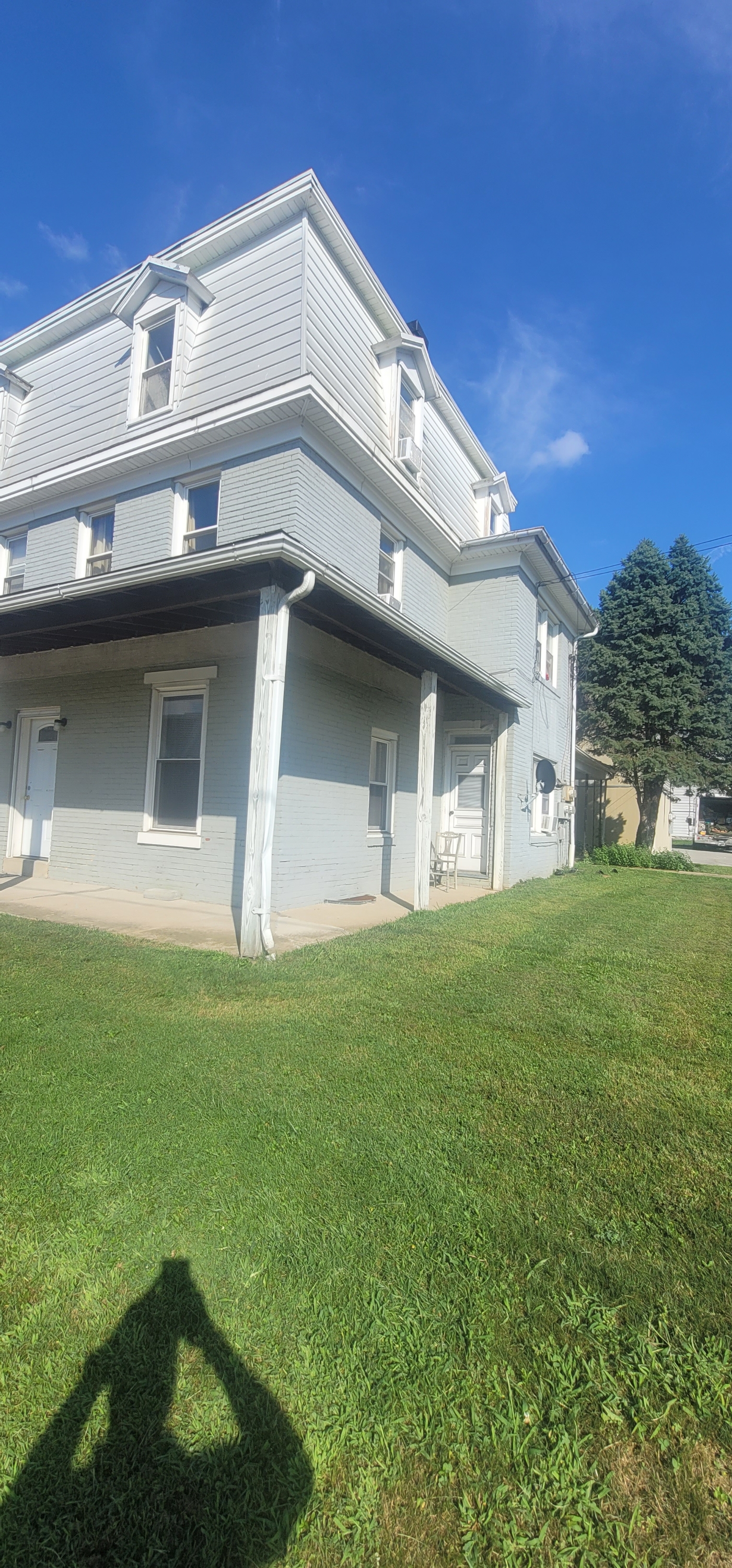 426 3rd St - A